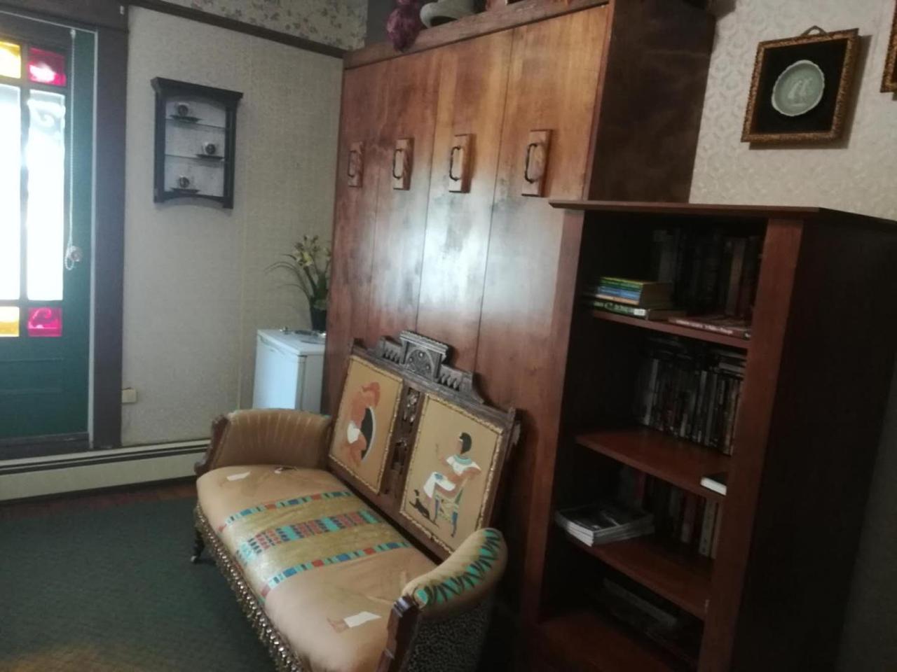 Colonial Charm Inn シャーロットタウン エクステリア 写真